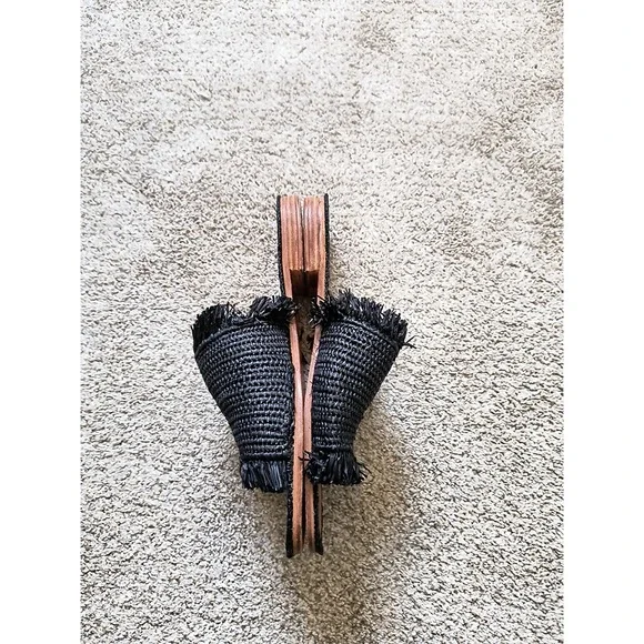 Proud Mary Womens Raffia Fringe Slip On Sandal In Black Footwear Size 6 - Picture 2 of 5